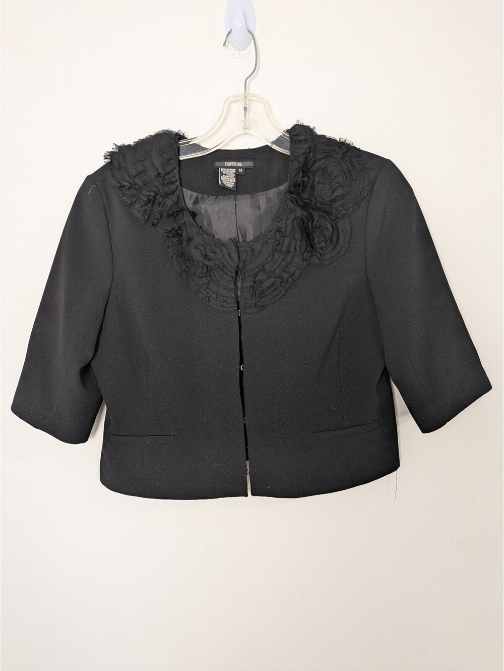 Chapter One Womens Black Rosette Collar Cropped Blazer Jacket – Size 14